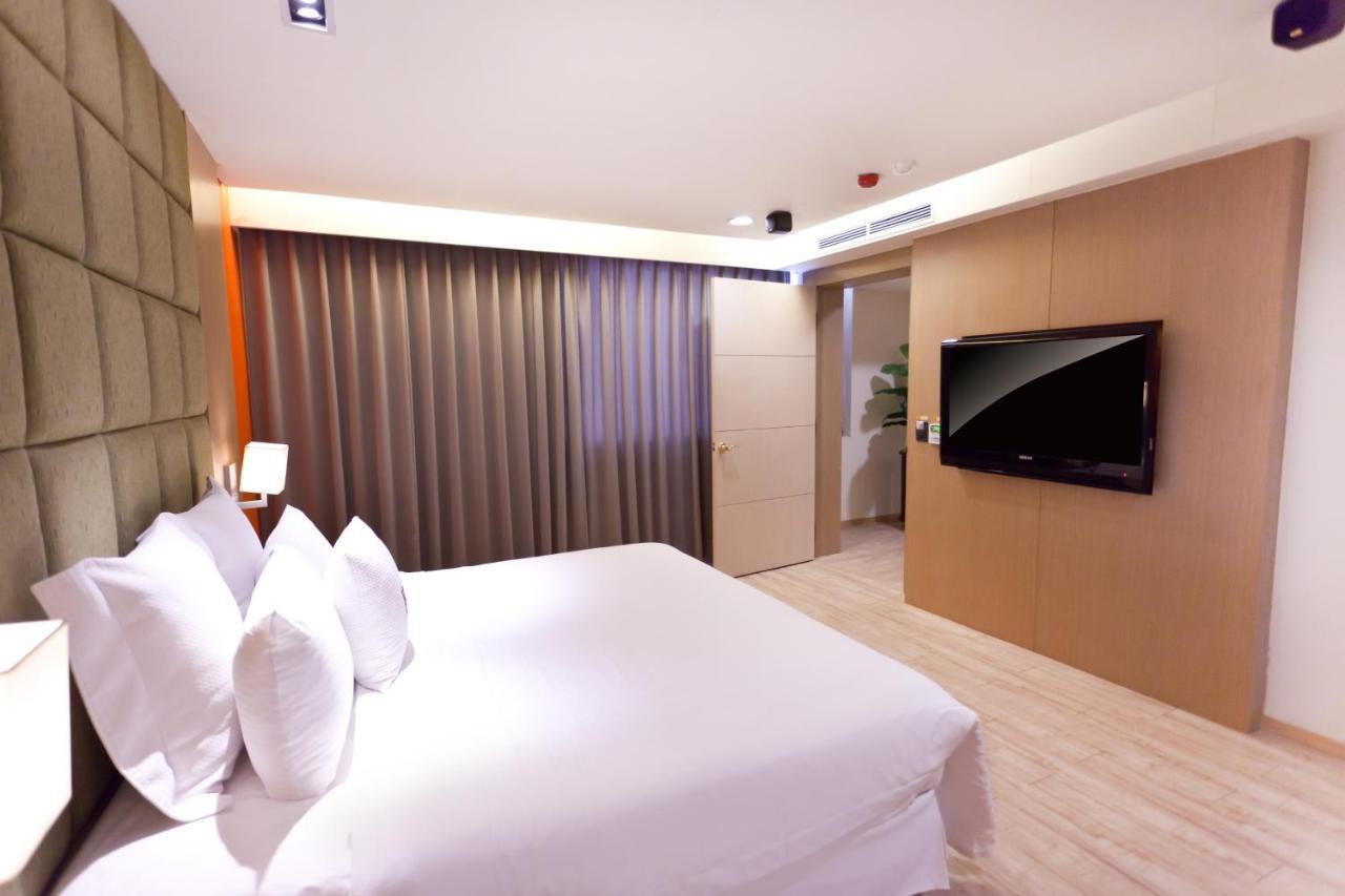168 Motel-Hsinchu Zewnętrze zdjęcie