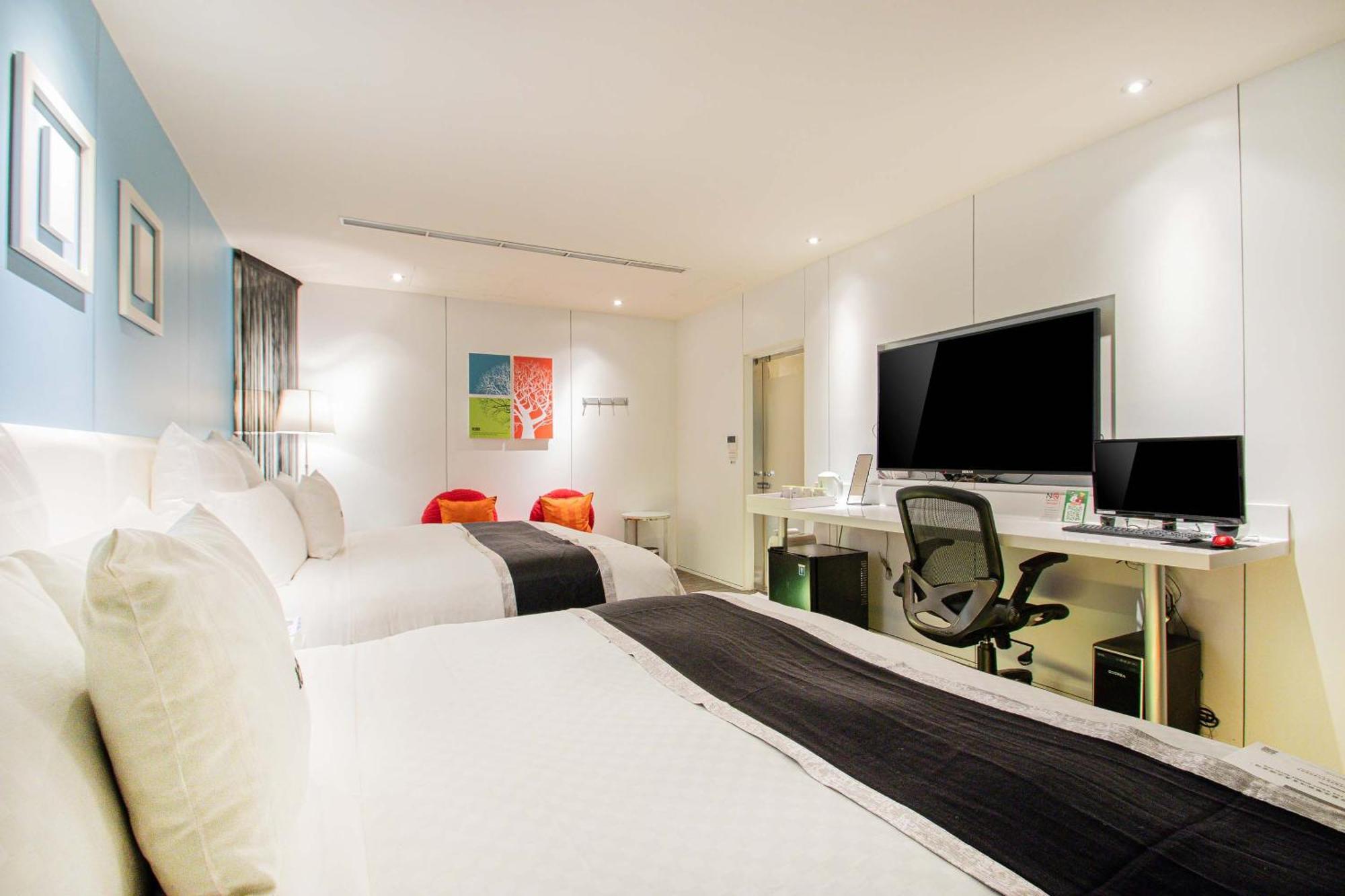 168 Motel-Hsinchu Zewnętrze zdjęcie