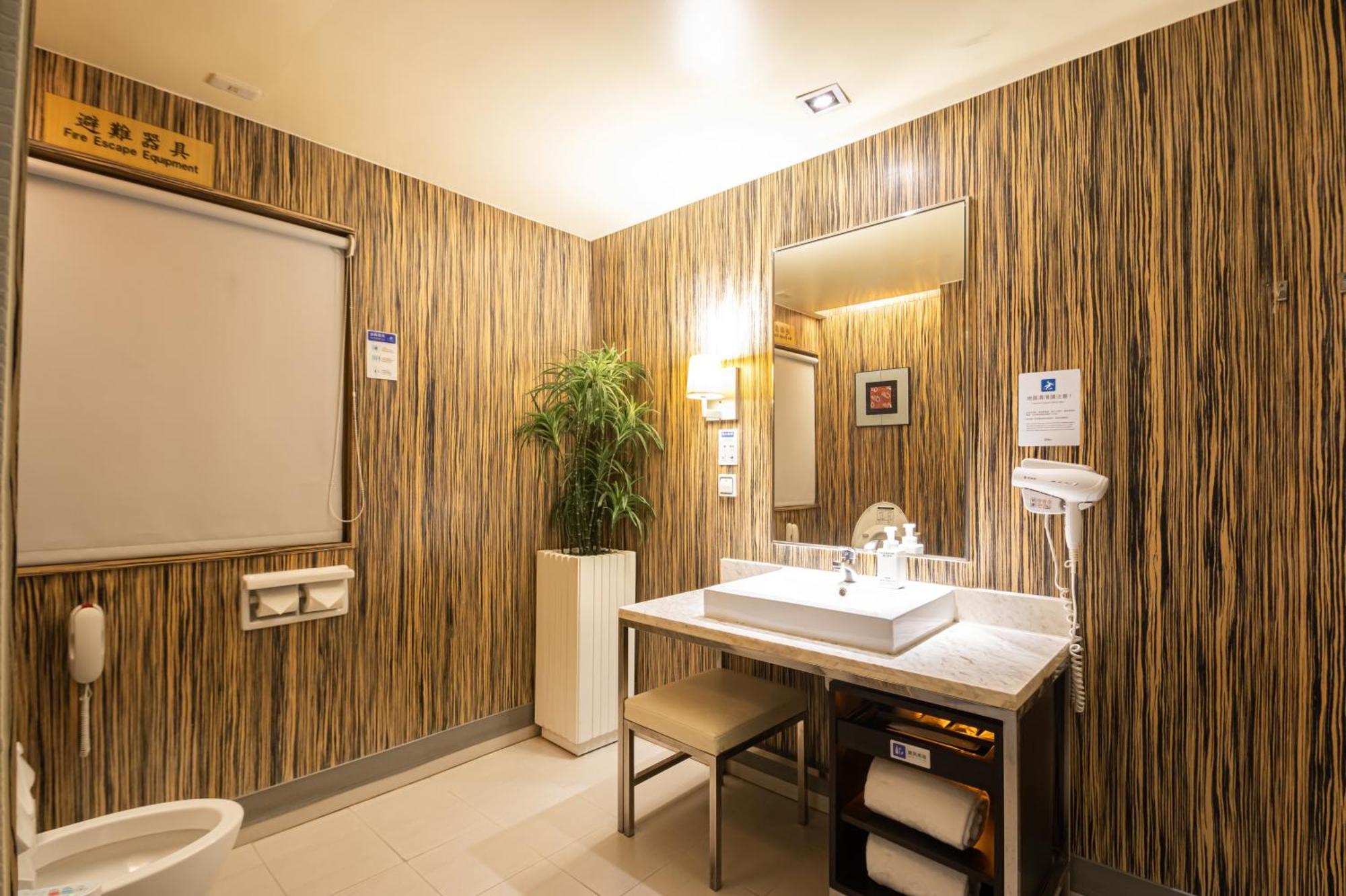 168 Motel-Hsinchu Zewnętrze zdjęcie